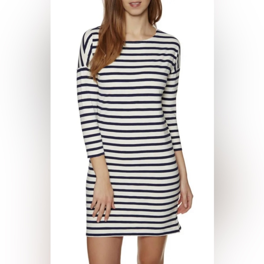 Patagonia Seatoller Striped Cotton 3/4 Sleeve Tee Dress in Navy / White size S